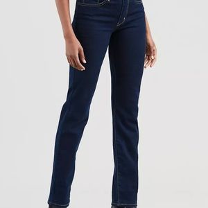 Levi’s 724 High Rise Straight | size 27